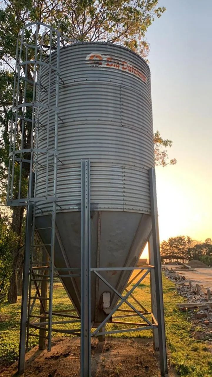 Vendo Silo 14 ton 
