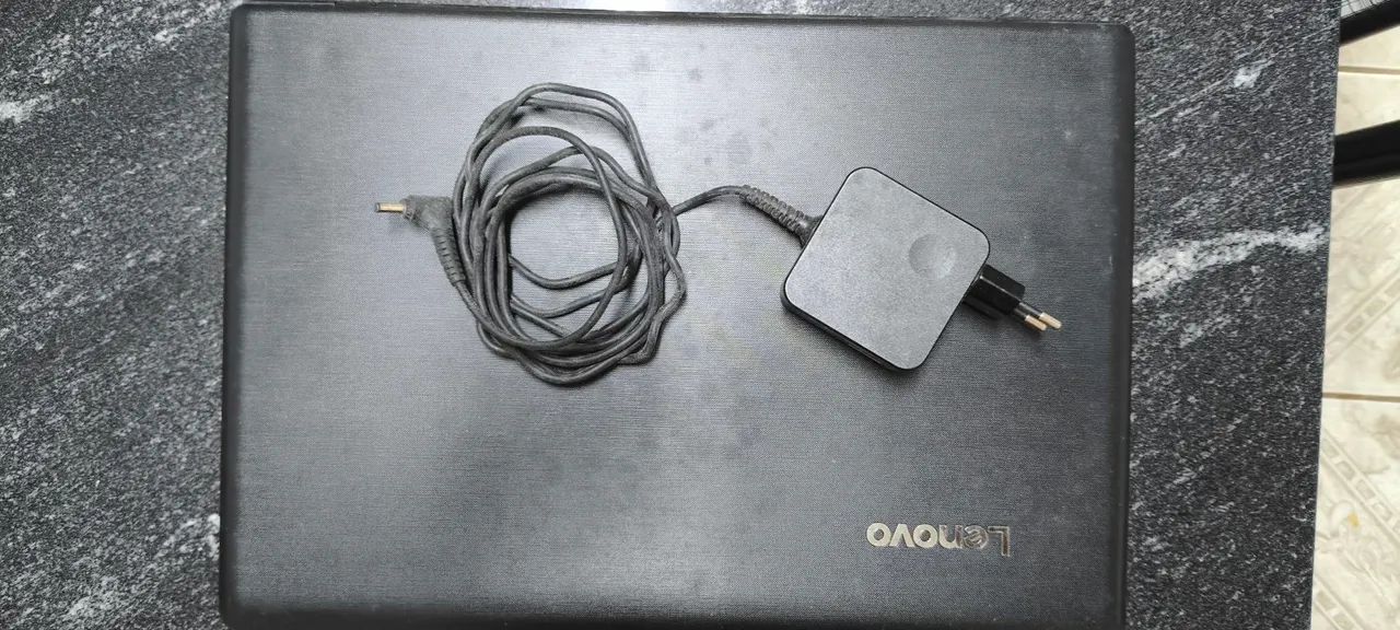 Notebook Lenovo para retirada de peças 