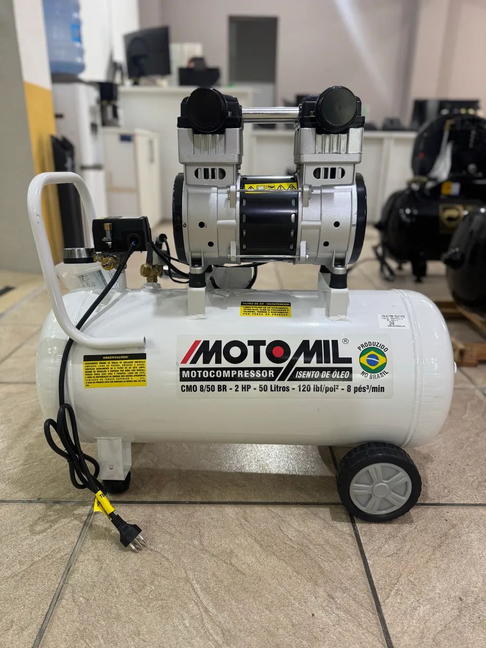 Compressor de Ar Odontológico Isento de Óleo 50L 120psi - Motomil
