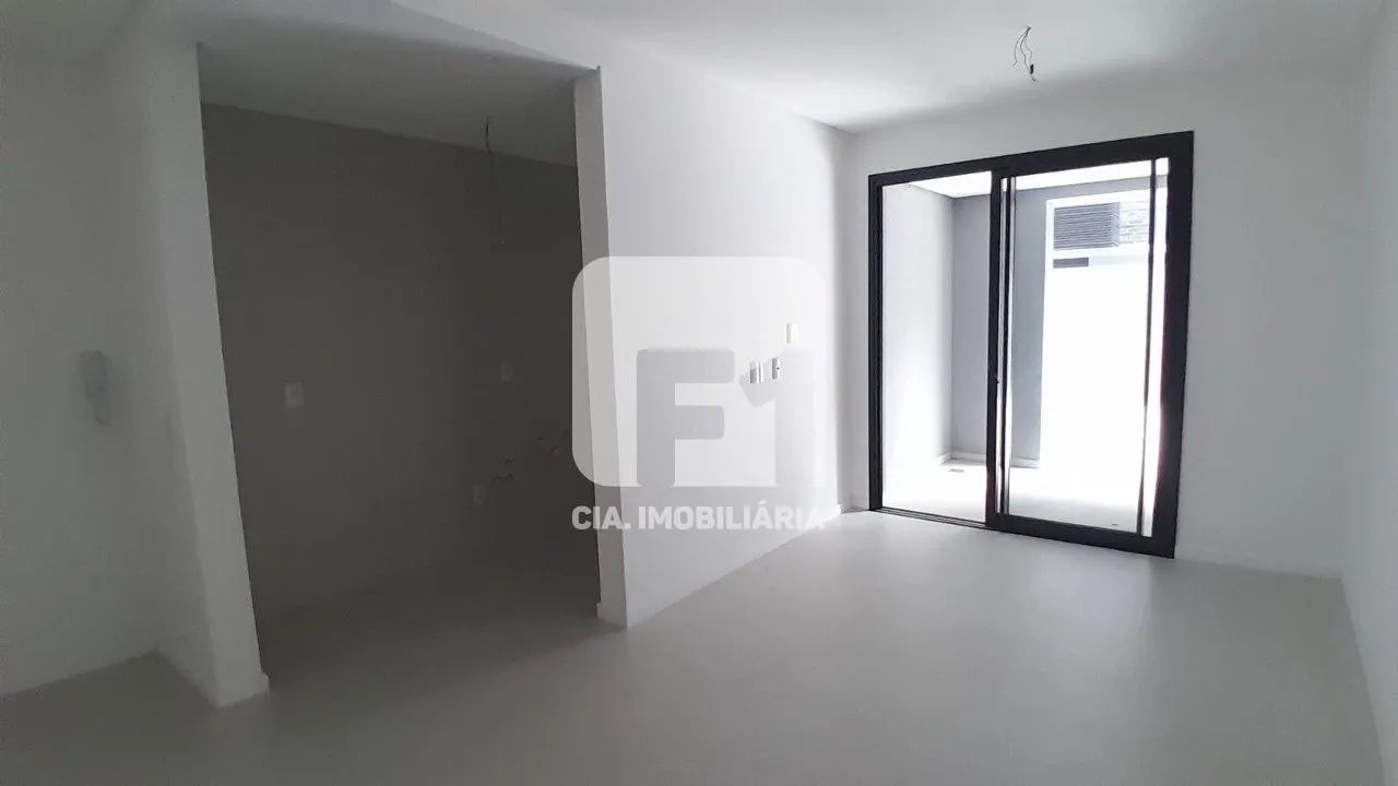 Apartamento 2 suítes no bairro Saco Grande - Foto 5