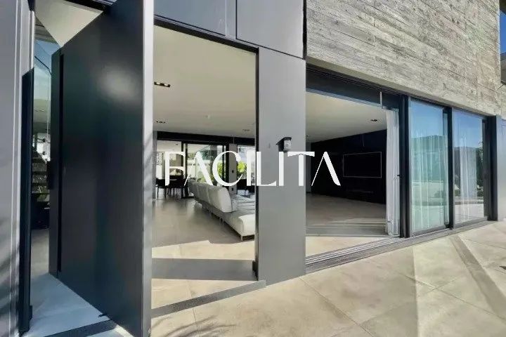 Casa com 5 suítes no bairro Jurerê Internacional, Florianópolis - Foto 2