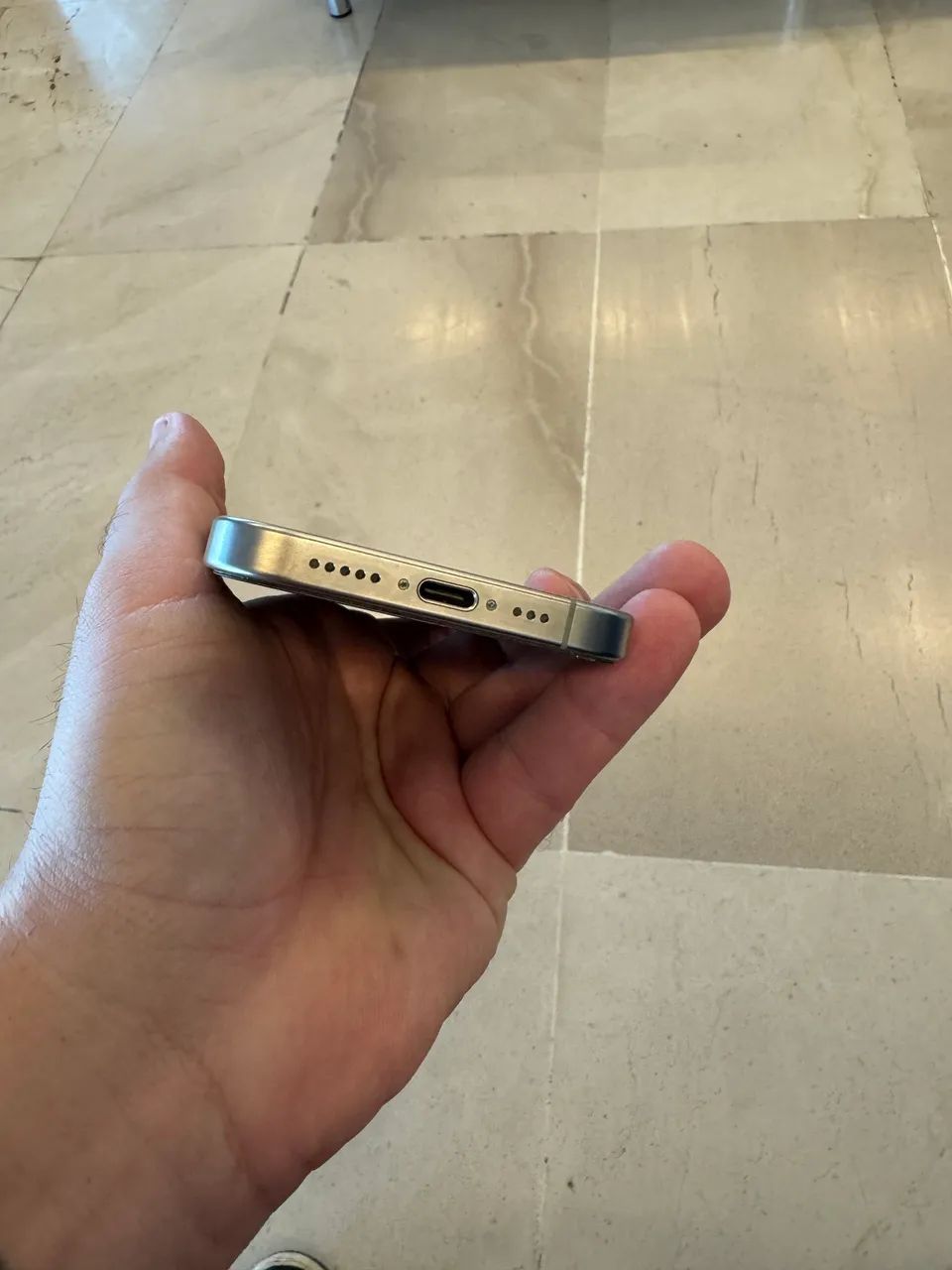 iPhone 15 pro 128g - Foto 2