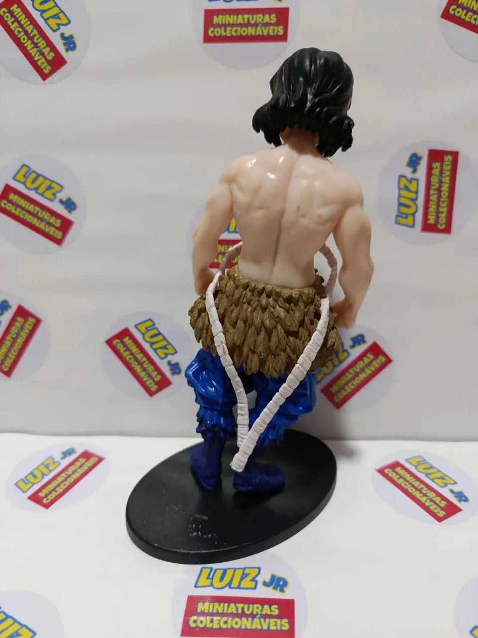 Boneco colecionável - Demon Slayer - Foto 2