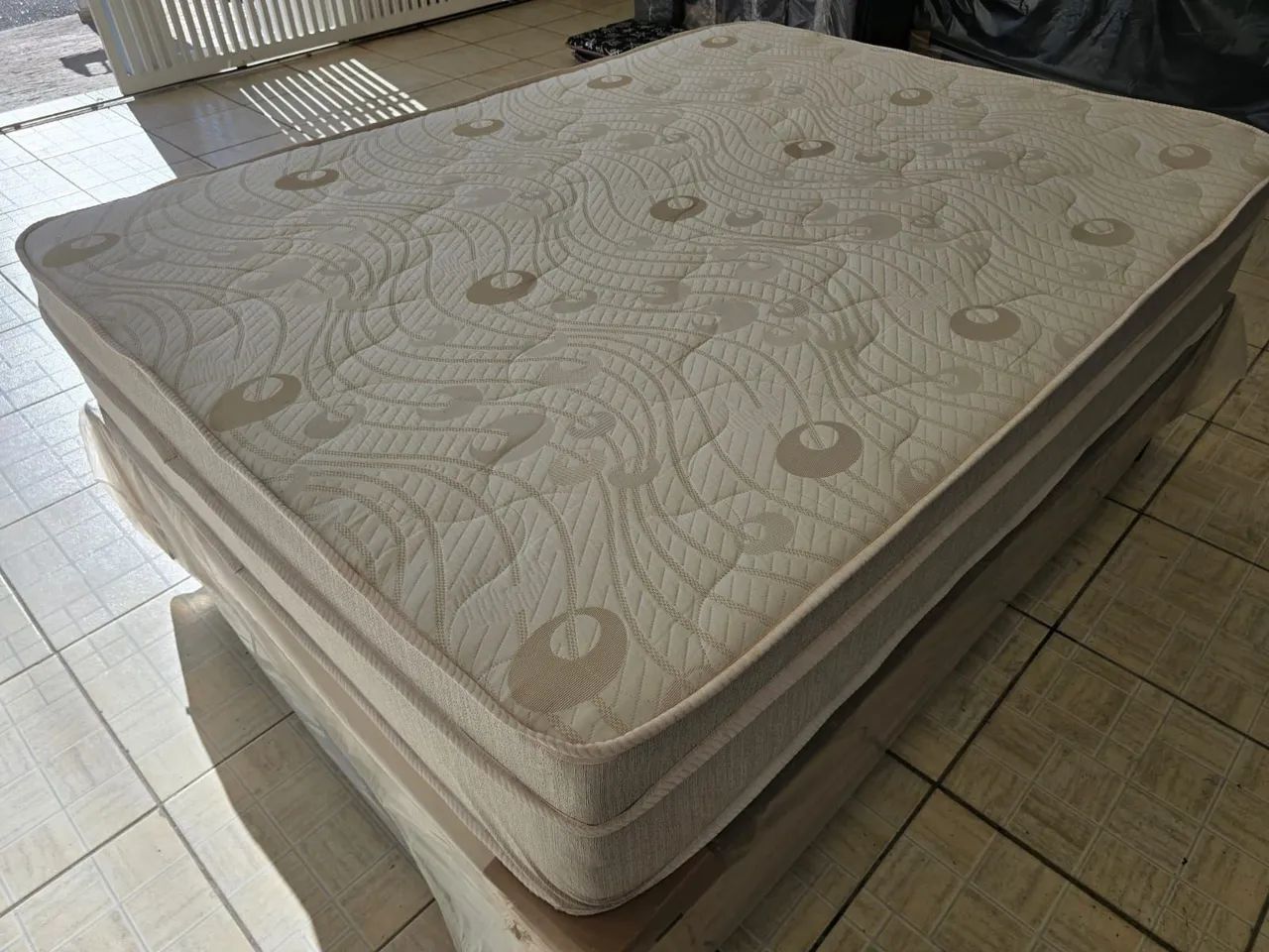 Tá mCama Box casal colchão molas ensacadas - Foto 5