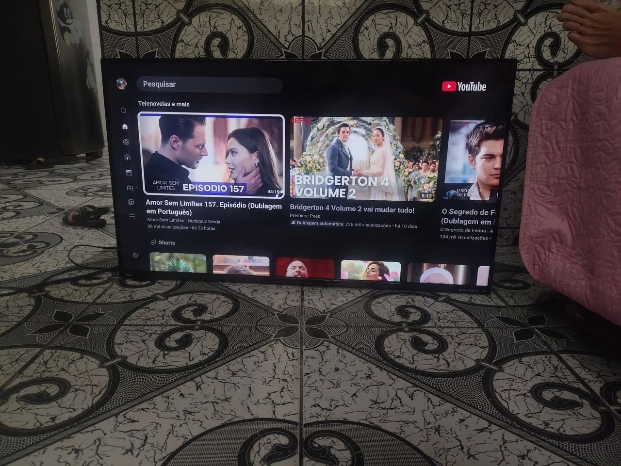 Smart tv Philco 40 polegadas Dolby Atmos  - Foto 4