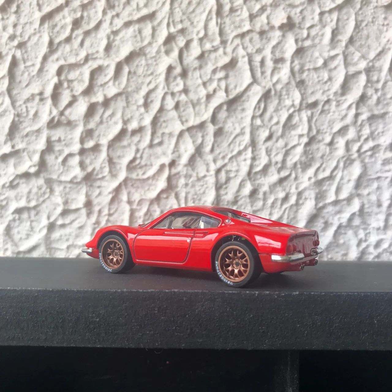 Hot Wheels Ferrari Dino 206  - Foto 3