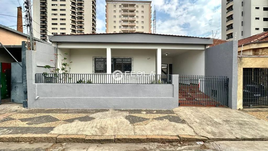 Casa à venda em Americana, Centro, com 3 quartos, com 196 m²