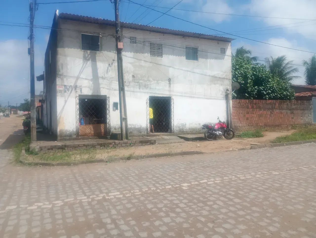 VENDO PRÉDIO COM 4 KITNETS,, E PONTO COMERCIAL - Foto 5
