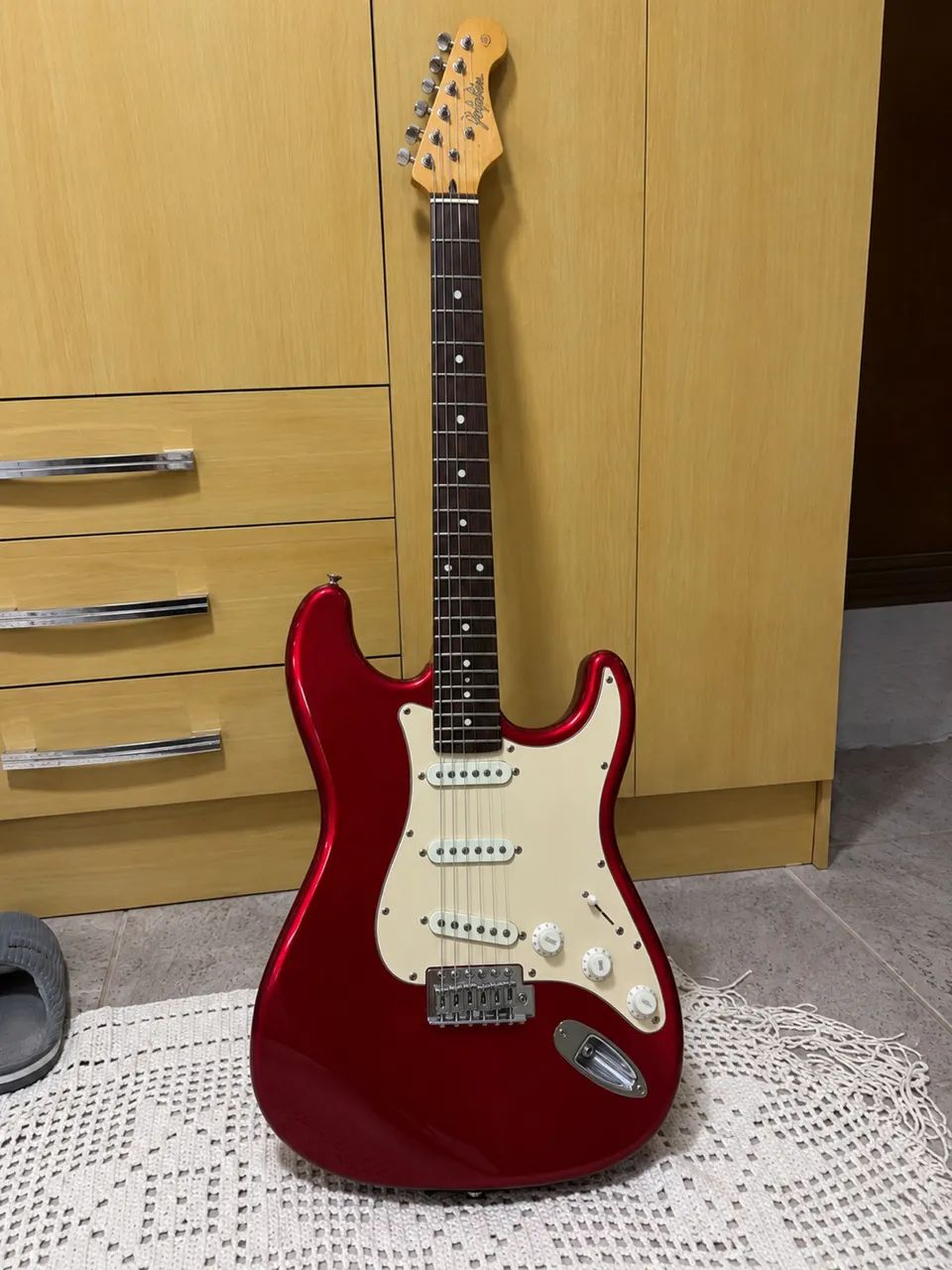 Guitarra  Stratocaster Dolphin  - Foto 3