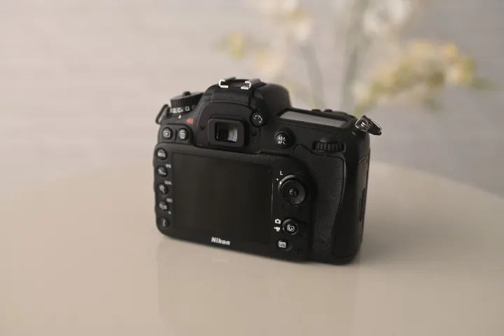 Câmera Nikon D7100 USADA - Foto 2