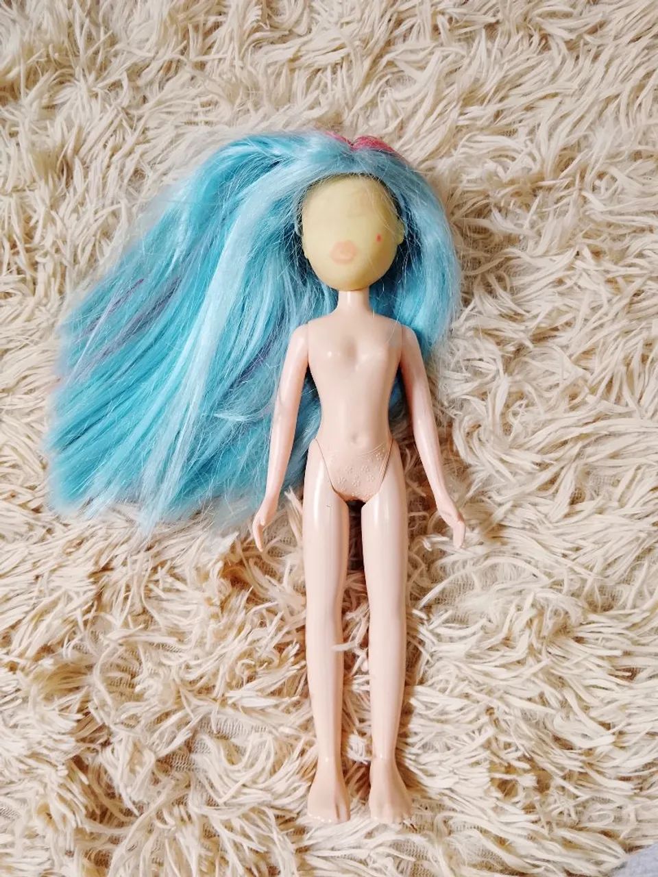 Boneca Mil Faces Mattel - Foto 2
