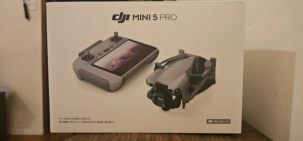 Drone Dji Mini 5 Pro Fly More Combo Plus 4K com controle Rc2 cinza (novo - nunca usei) - Foto 5