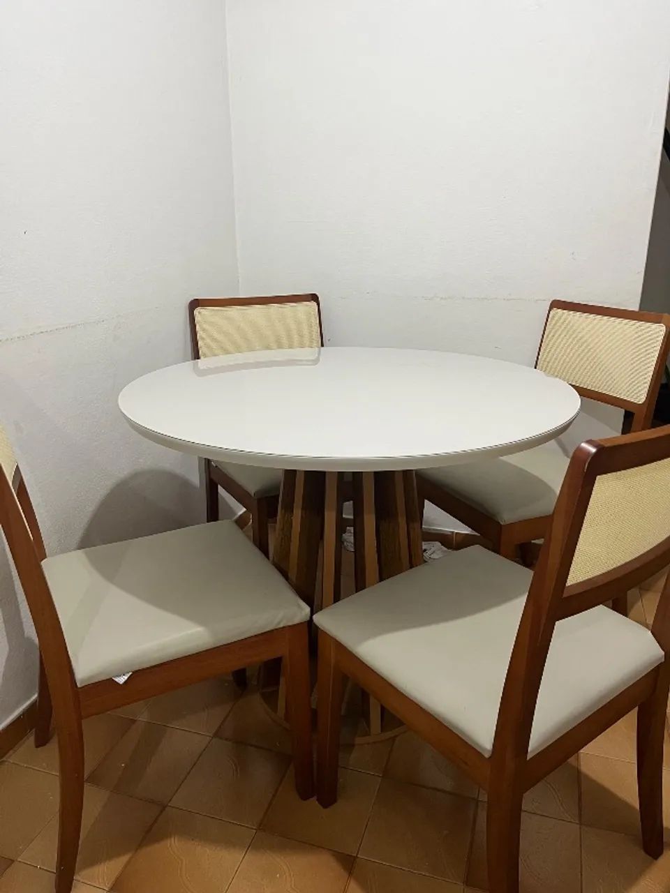 Mesa de jantar redonda - Foto 3