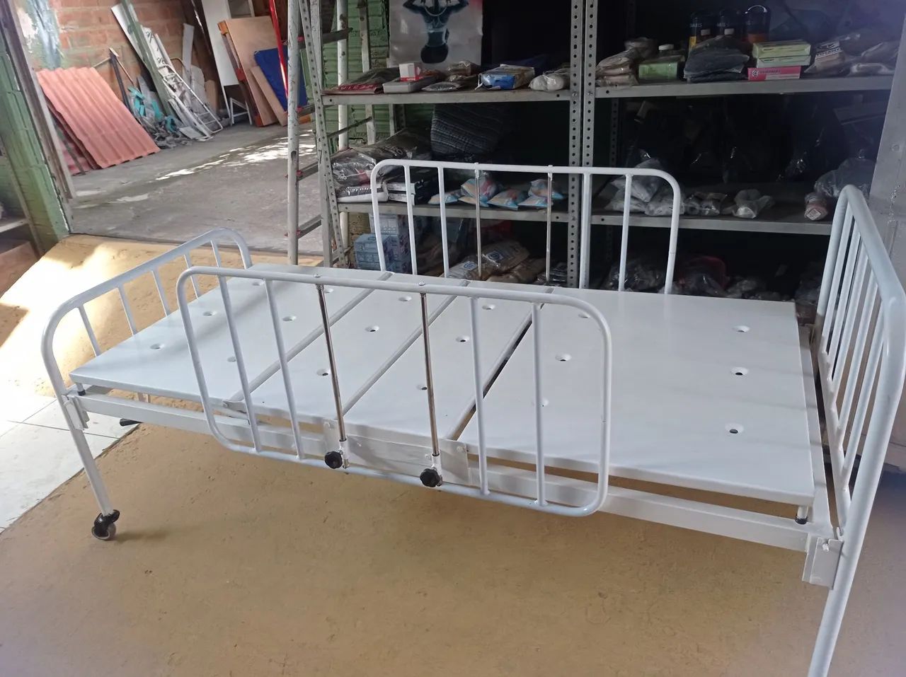 Cama hospitalar (nova sem uso) - Foto 3