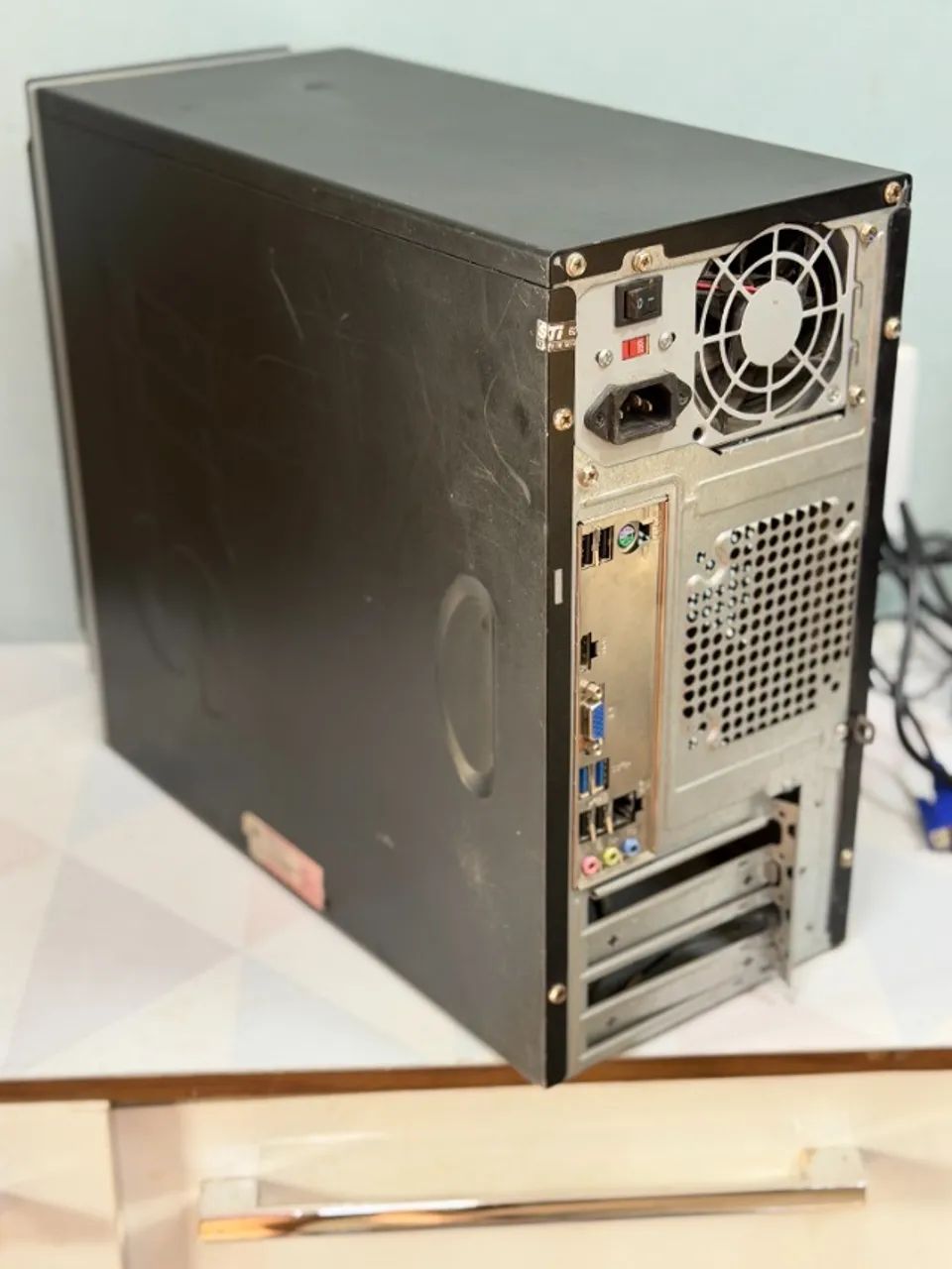 CPU de Mesa Intel Core i3 / 4GB RAM / HD 320GB - Funcionando 100%   - Foto 2