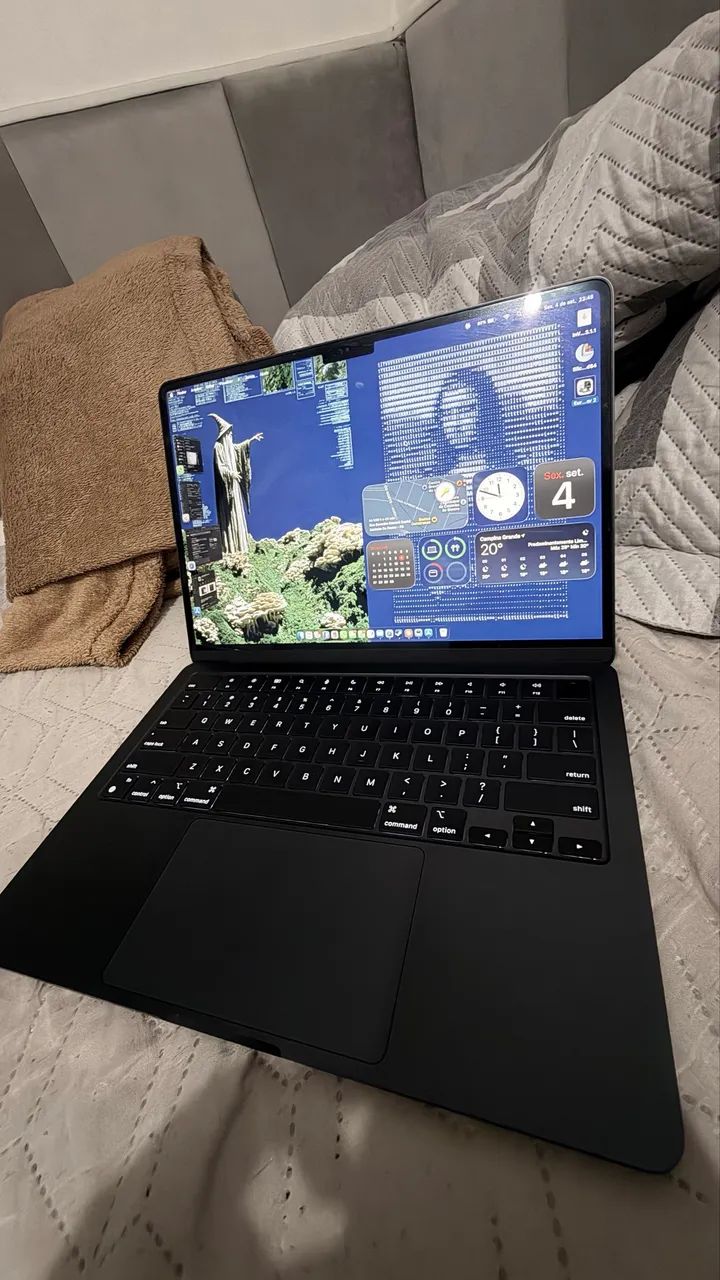 Macbook M2 16gb RAM 256gb novíssimo