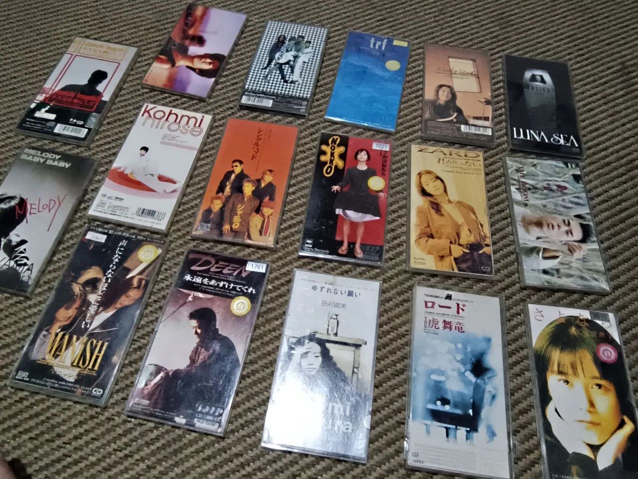 Mini CDs de música japonesa pop. Kit com 17 diferentes títulos. - Foto 4