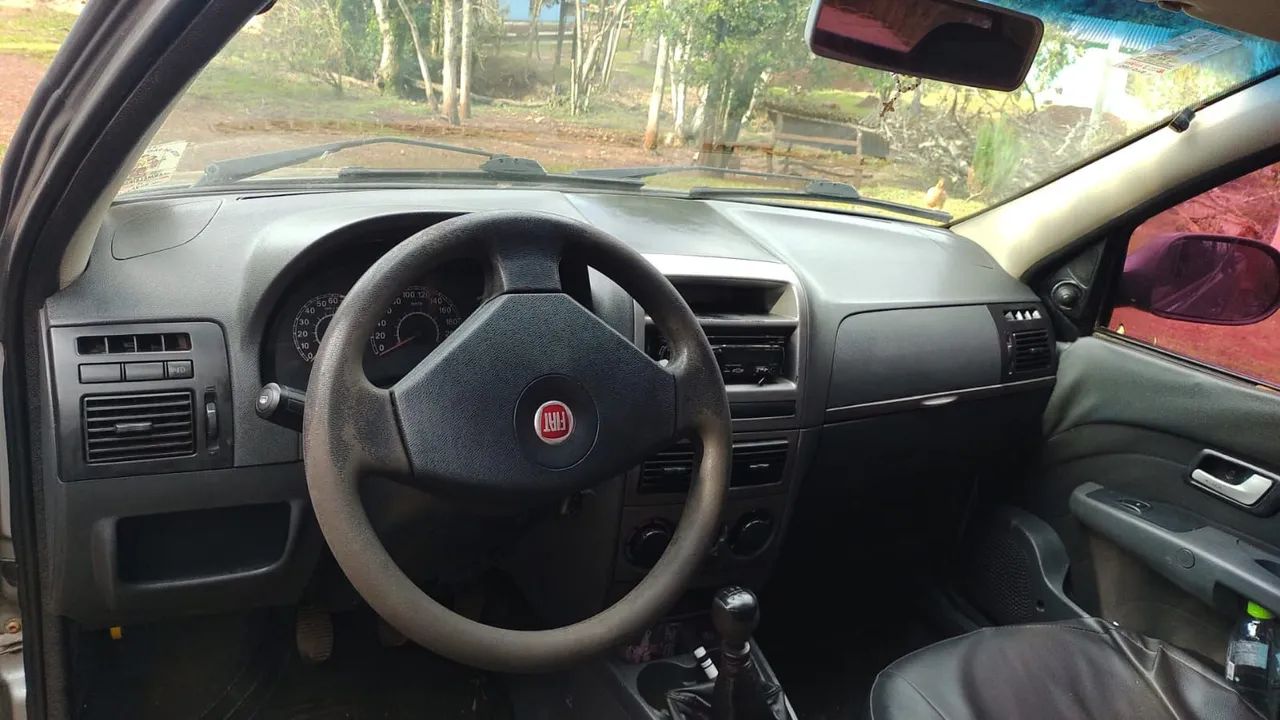 Fiat Strada Strada Trekking 1.4 mpi Fire Flex 8V CE 2011