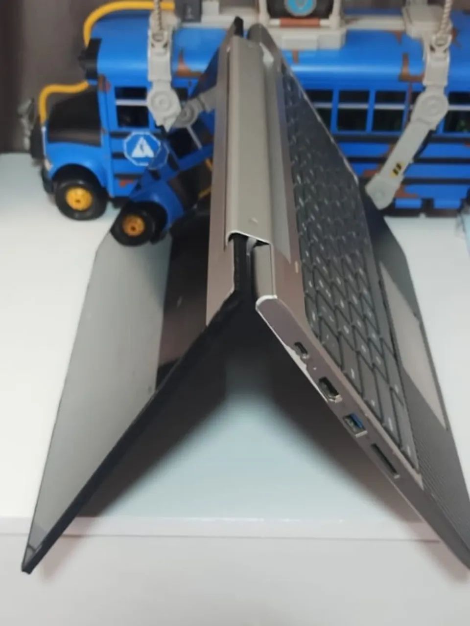Lenovo Chromebook Flex 3 tela de 11 polegadas 4 GB de memória RAM e 32 GB de armazenamento - Foto 4