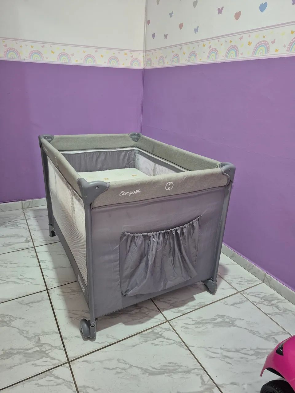 Berço/Cercado Portátil em perfeito estado (com colchão) - Foto 3