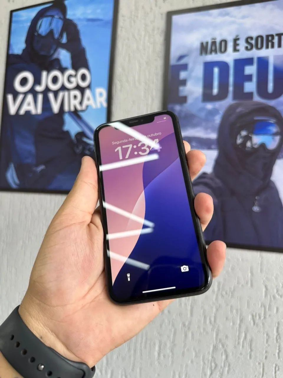iPhone 11 64GB  Aparelho impecável, tudo funcionando perfeitamente.    - Foto 2