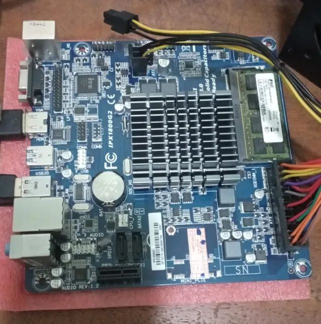 Privado Kit placa mãe + 4gb DDR3