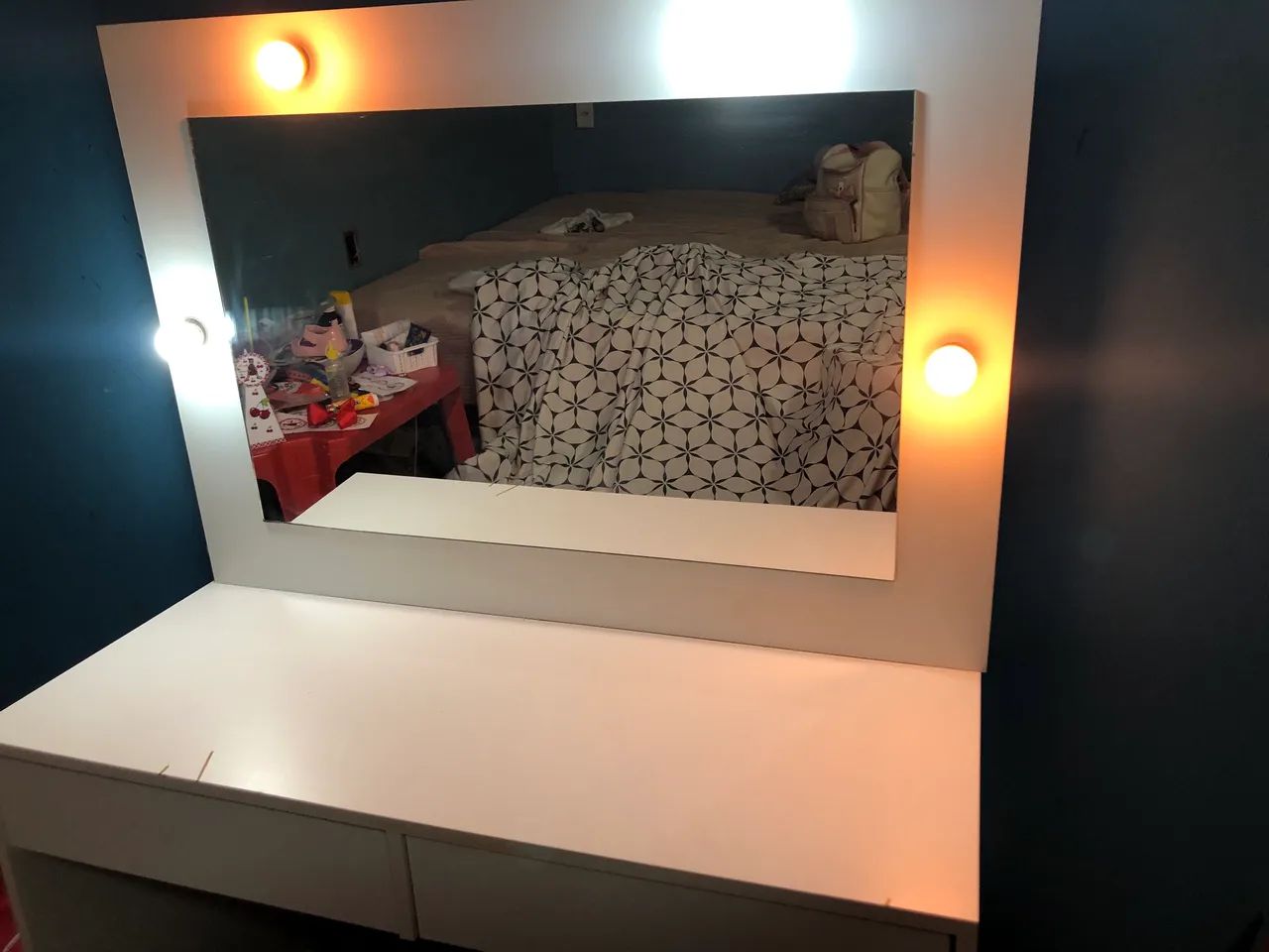 Vendo uma mesa camarim  - Foto 2