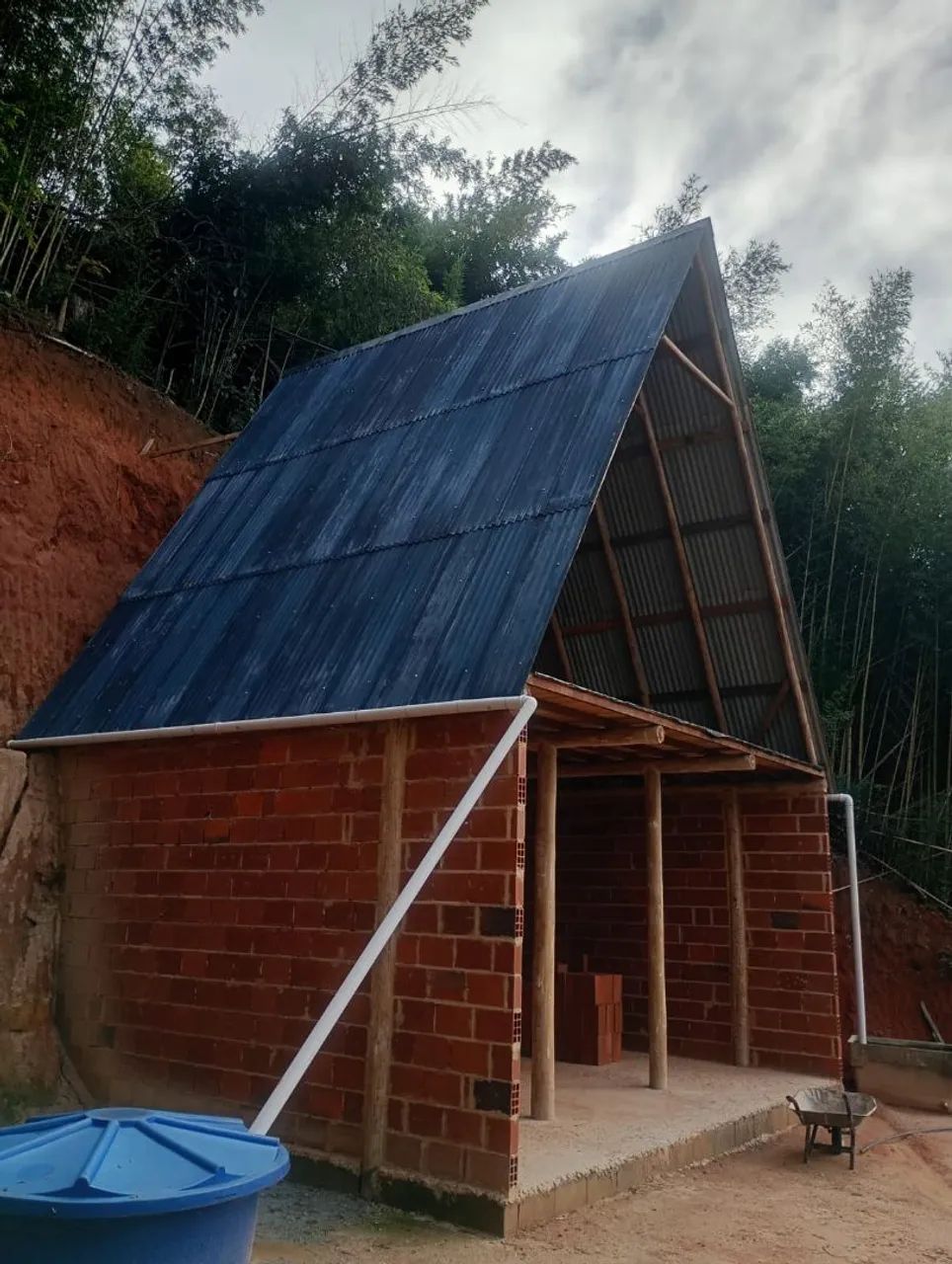 Vendo chalé em construção  - Foto 3