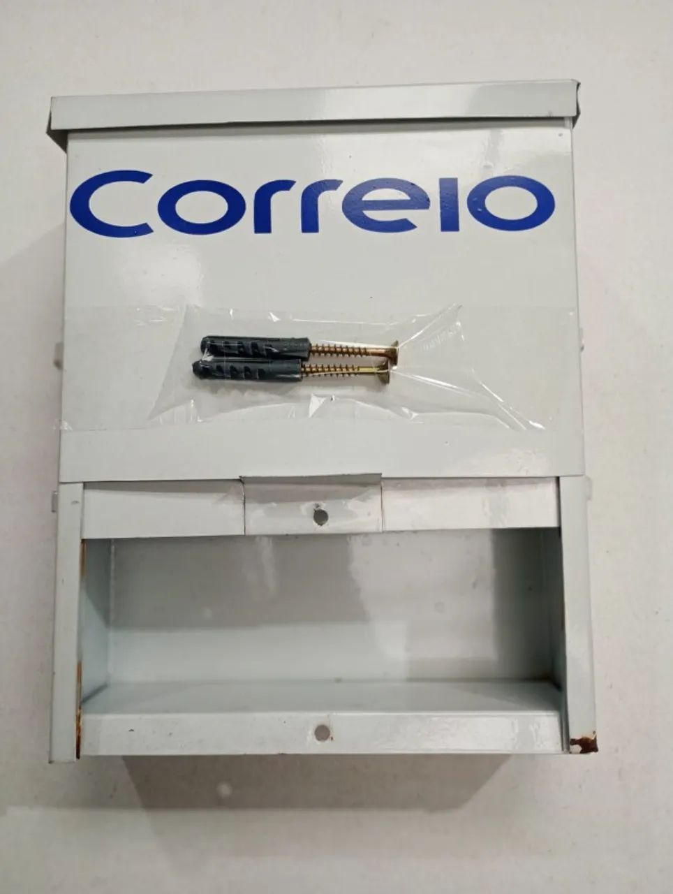 Caixa de Correio para Muro / Parede (Com Chave e Kit de Parafusos) - Foto 4