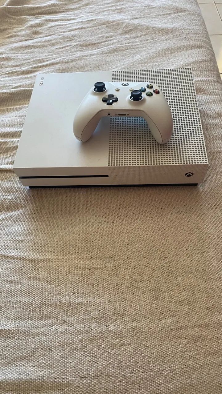 Xbox One S 1TB