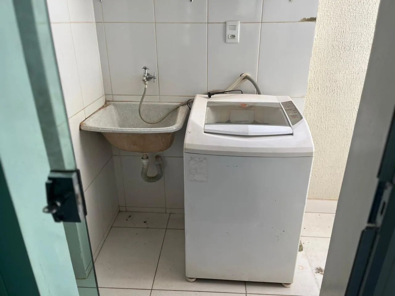 Aluga-se apartamento mobiliado,próx a faculdade alfa,  e portal shopping. - Foto 5