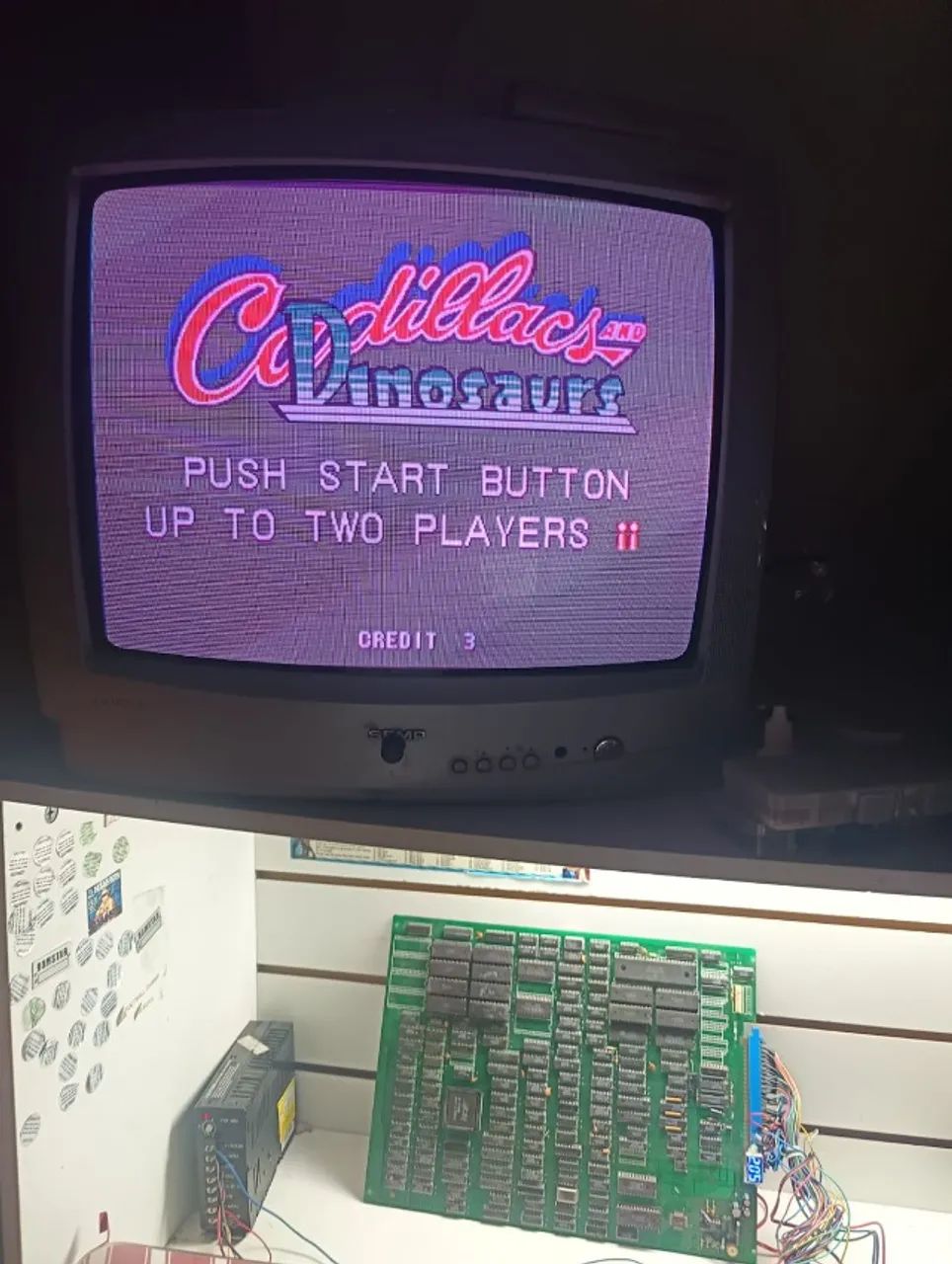 placa fliperama Jamma Cadillac Dinossaur