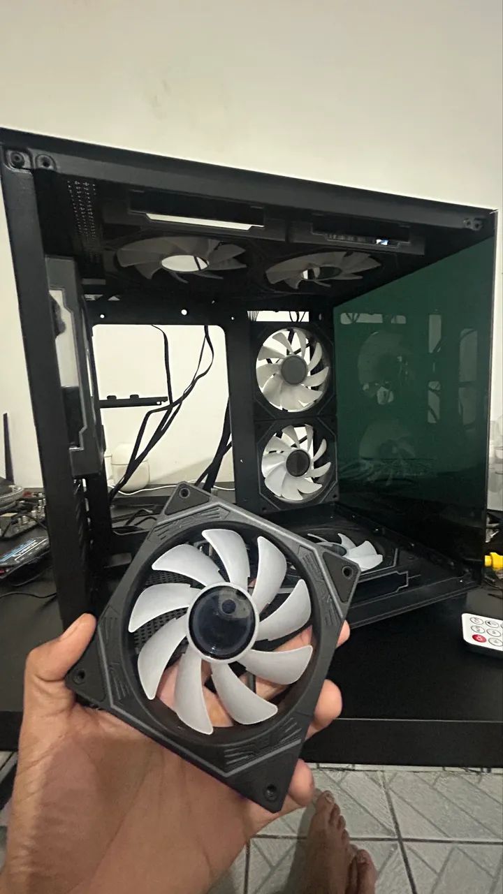 Vendo 7 Fans para PC - SEM RGB