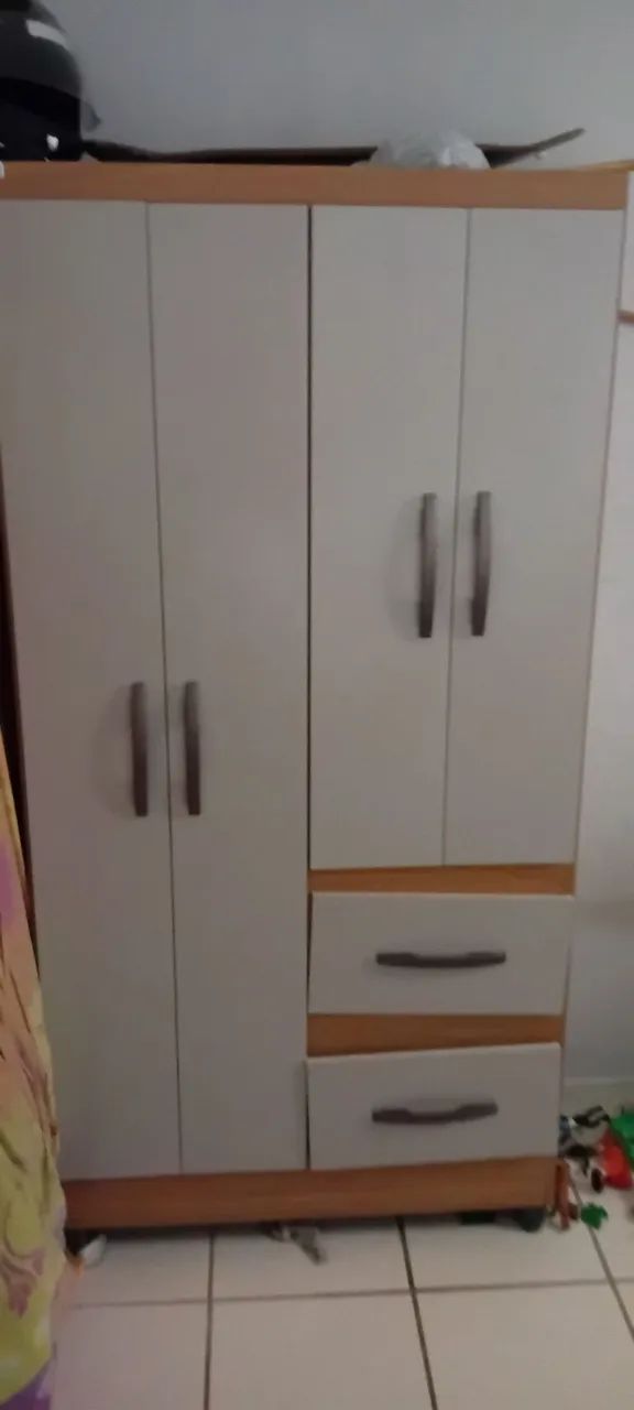 Guarda roupaa solteiro