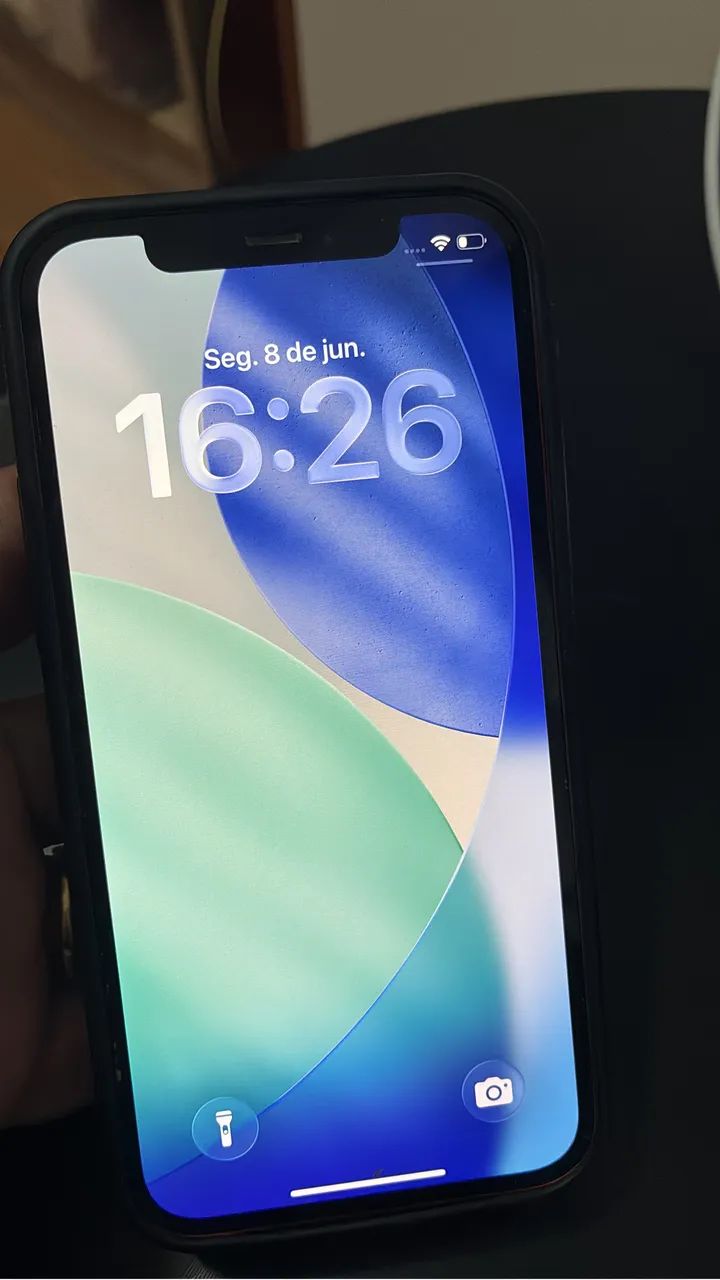 iPhone 12, 64gb, muito conservado, na caixa com carregador  - Foto 3