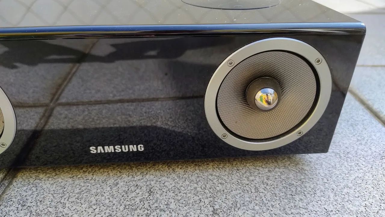 Caixa de som Bluetooth Samsung E570. Impecável. - Foto 3