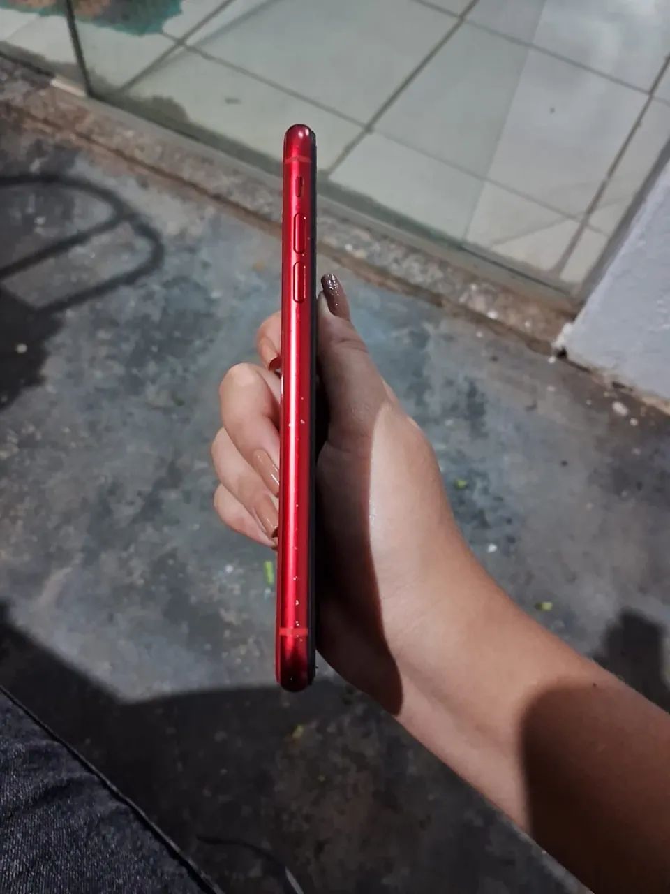 iPhone XR 64gb vermelho Face ID ok - Celulares e Smartphones