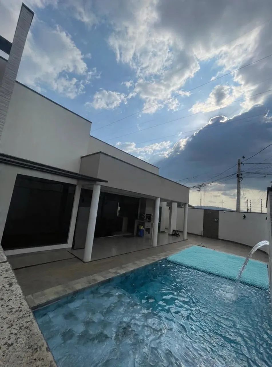 Vende-se casa de Alto padrão 