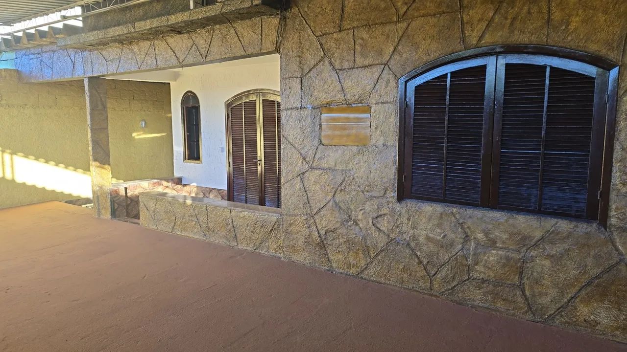 DUAS CASAS PELO PREÇO DE UMA!