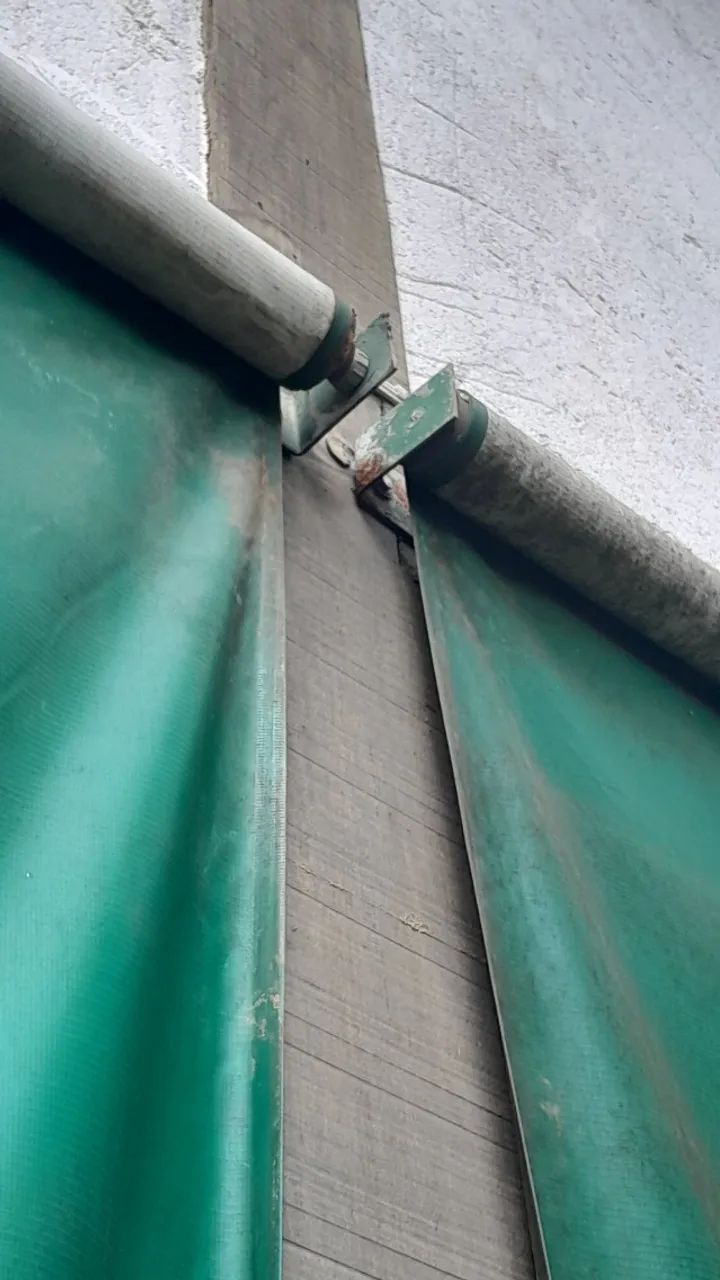 Vendo conjunto de toldos com catracas mancais e buchas - Foto 3