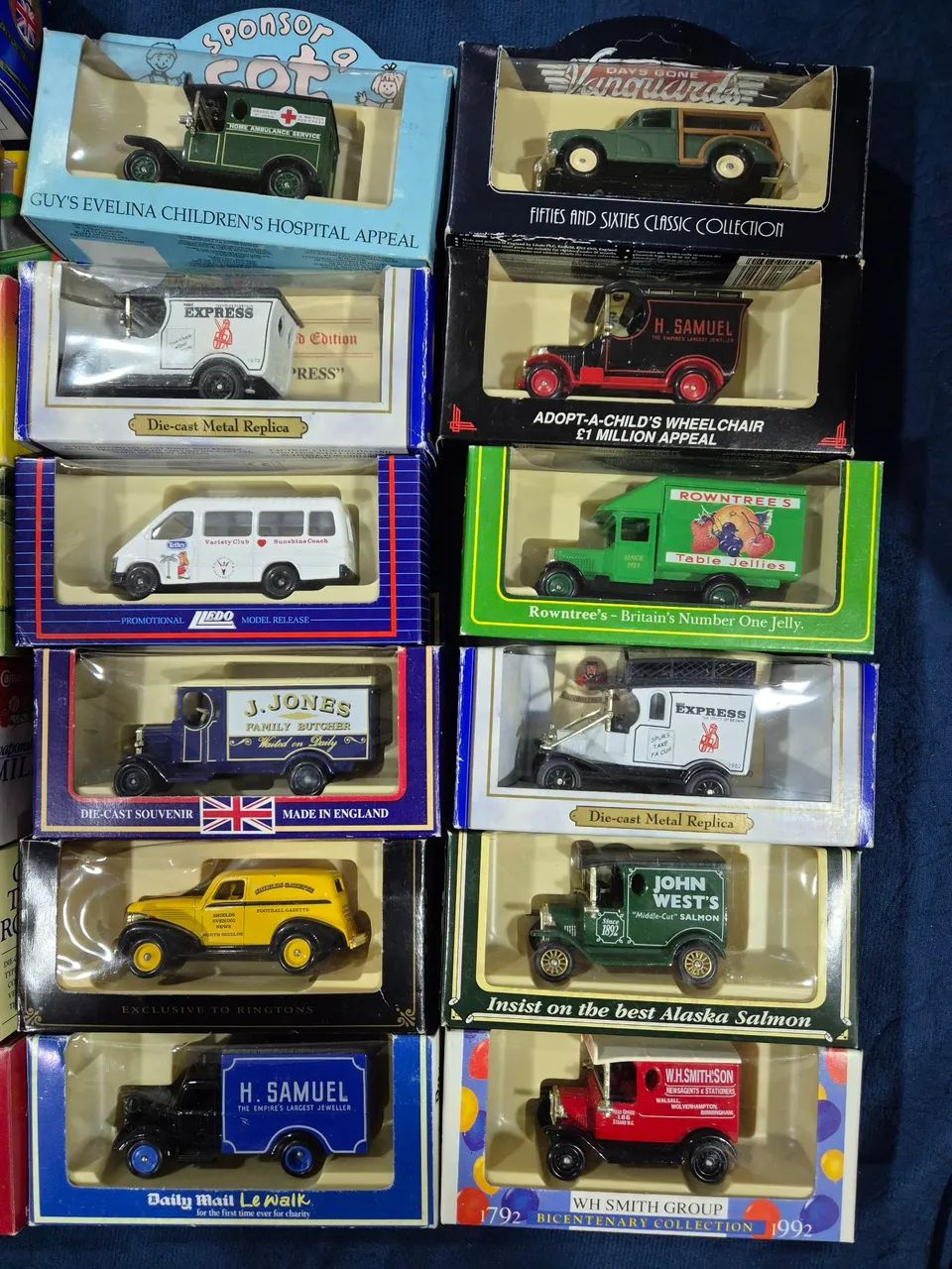 Lote de Miniaturas de Carrinhos de Metal - Foto 3