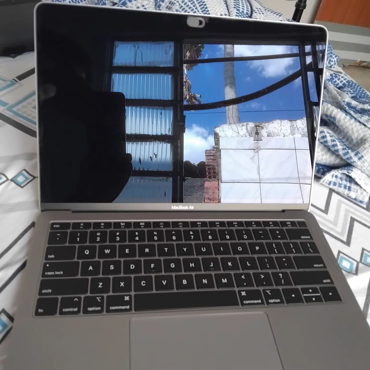 MacBook Apple