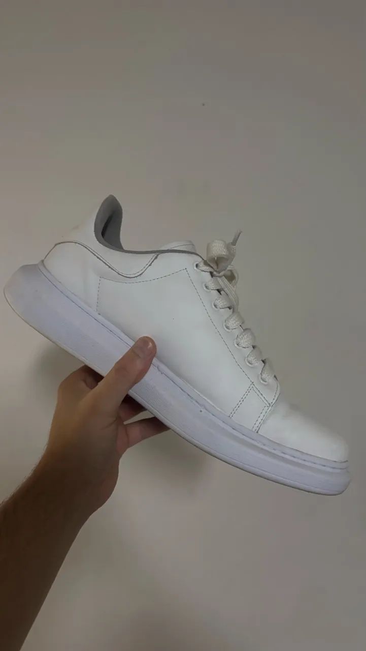 Tenis em couro branco masculino 