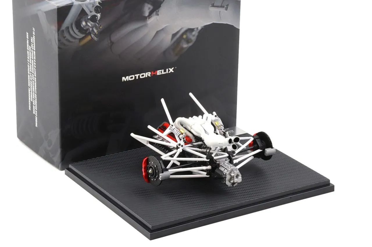 Motorhelix Hartley Nilu27 V12 Engine Model Mh 1:18 Scale - Foto 3