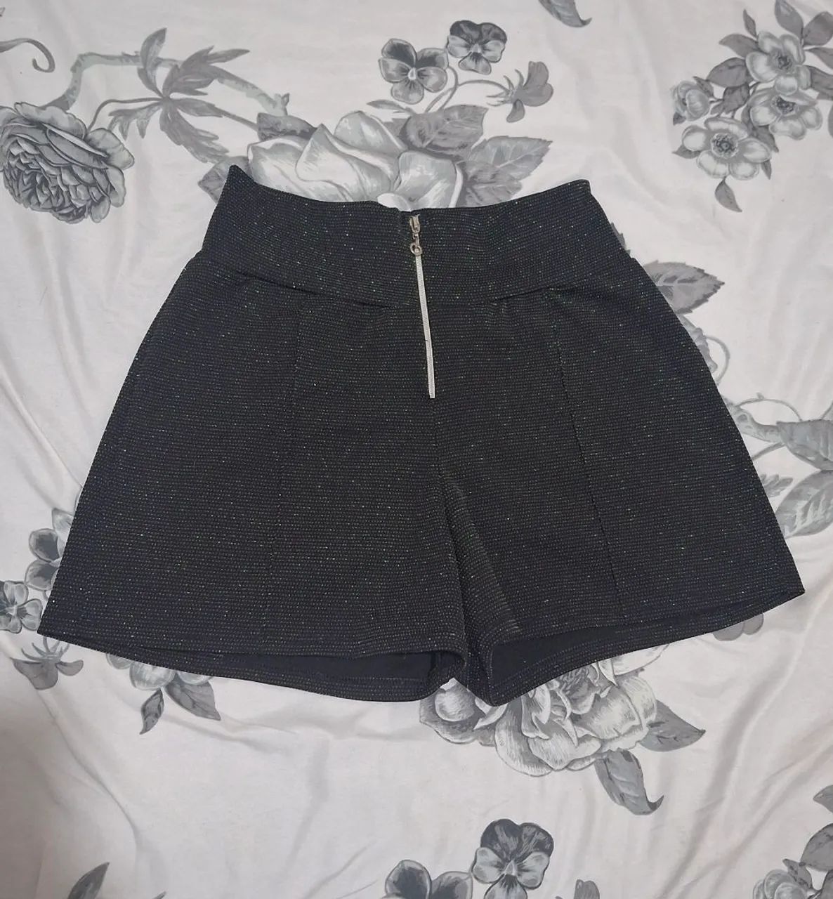 Short de lurex tamanho único  - Foto 2