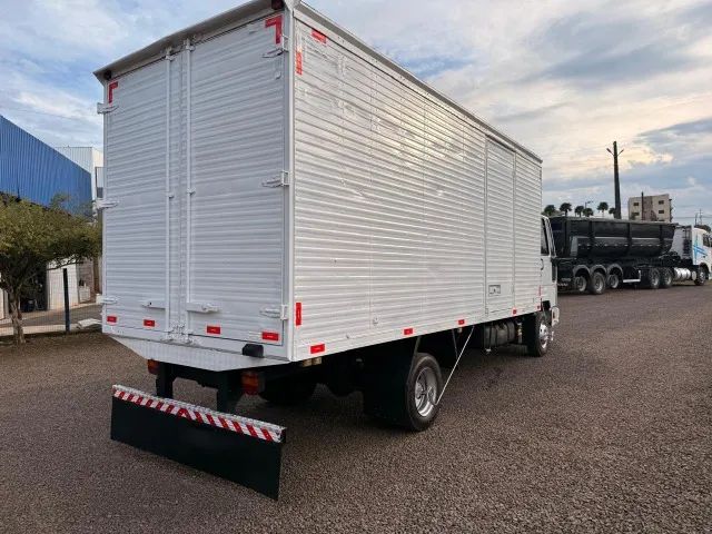 FORD CARGO 816 2013 COM BAU - Foto 5