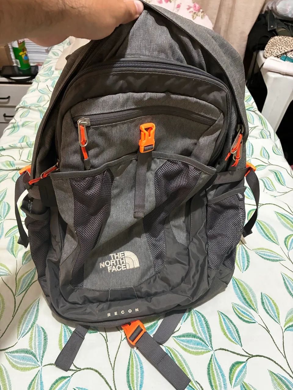 Mochila Recon The north face Cinza usada - Foto 4