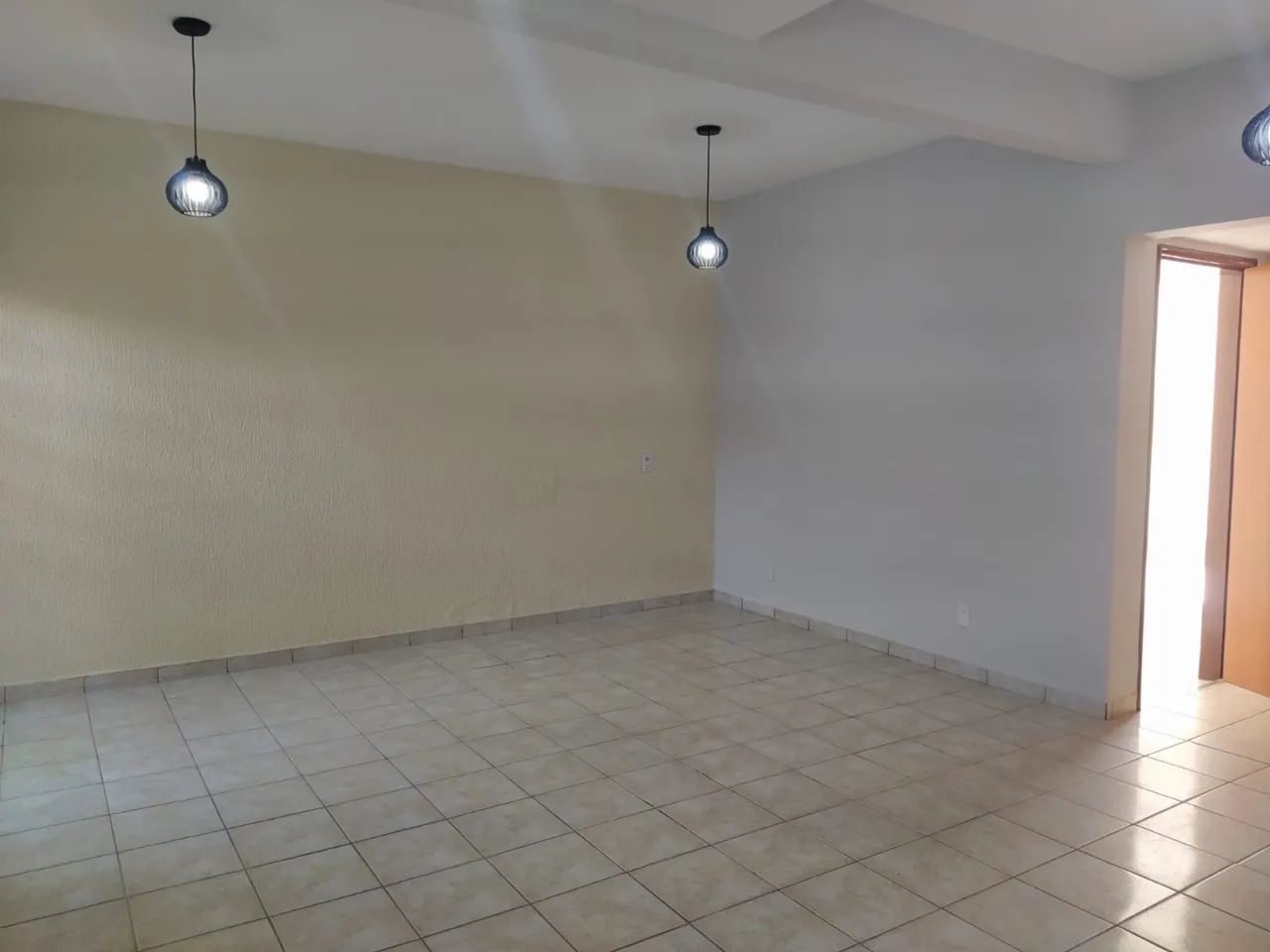 Sobrado para alugar / Setor Sudoeste/ R$ 2.800 - Foto 3