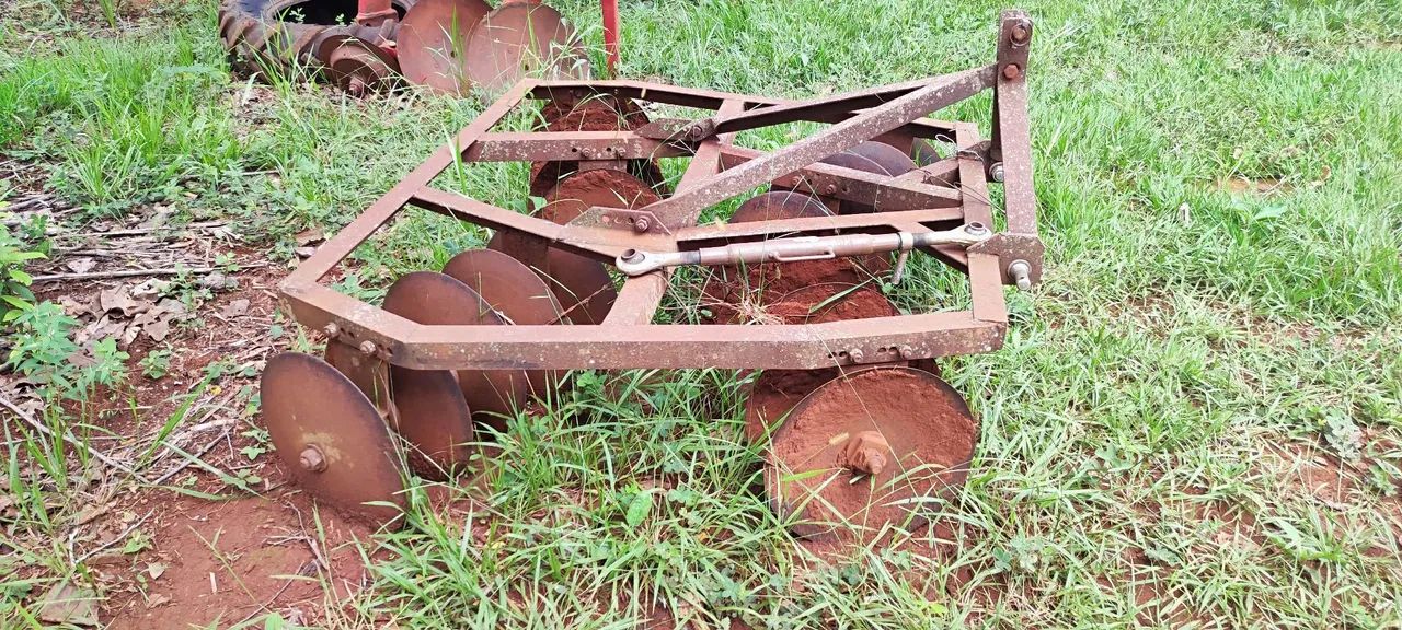 Grade niveladora 20 discos - Foto 2