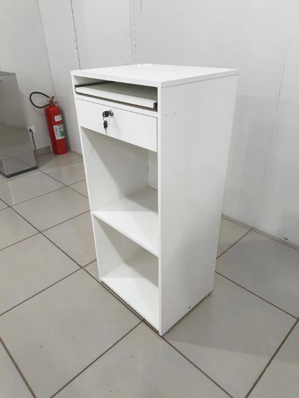 Balcão caixa atendimento recepção com gaveta com chave